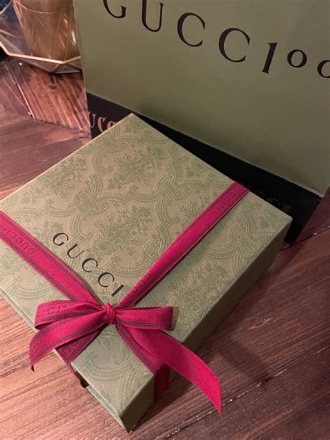 gucci in green box|gucci christmas wrapping paper.